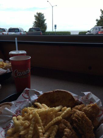 Raising Cane's Chicken Fingers