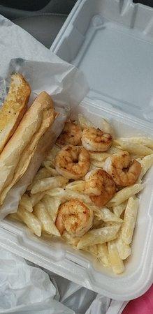 Flavors Cafe & Grill