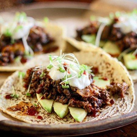 Pizza vs. Tacos