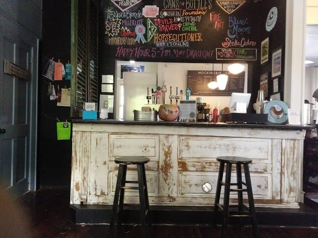 Mockingbird Cafe